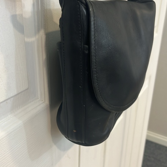 Vintage Coach Fletcher Black Leather Flap Bag - Picture 5 of 14